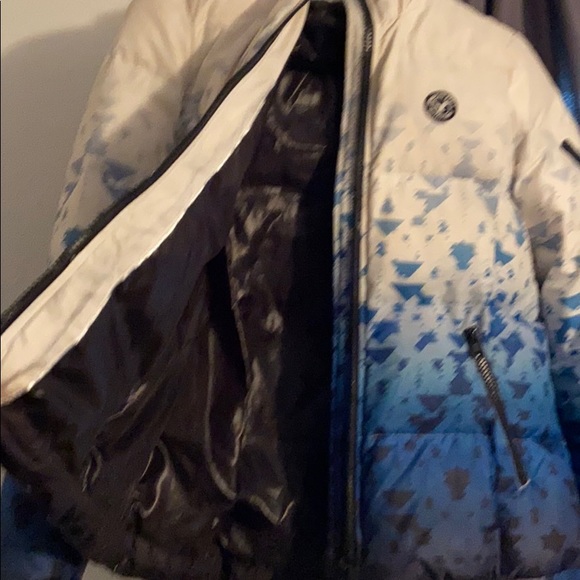 Puffer Jacket - Picture 2 of 3